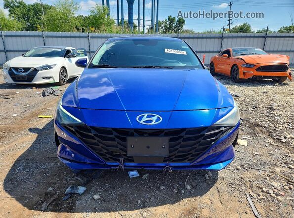 5NPLS4AG4PH098246 2023 HYUNDAI ELANTRA Blue Widok z przodu