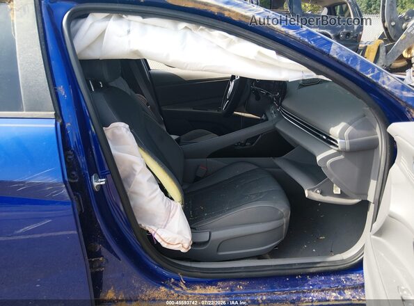 5NPLS4AG4PH101839 2023 HYUNDAI ELANTRA Blue Front interior view