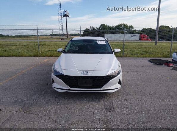 5NPLS4AG5MH030520 2021 HYUNDAI ELANTRA White Vista interior trasera