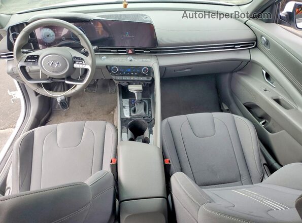 5NPLS4AG6PH097745 2023 HYUNDAI ELANTRA White წინა პანელის ხედი