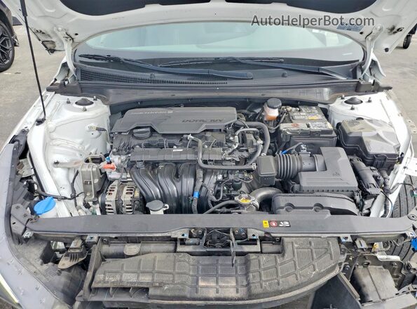 5NPLS4AG6PH097745 2023 HYUNDAI ELANTRA White უკანა სალონის ხედი