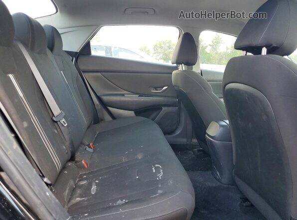 5NPLS4AG6PH113149 2023 HYUNDAI ELANTRA Black Rear seats view