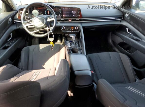 5NPLS4AG7NH056635 2022 HYUNDAI ELANTRA Blue წინა პანელის ხედი