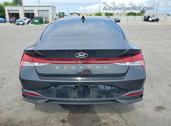5NPLS4AG7PH116626 2023 HYUNDAI ELANTRA Черный Вид сзади