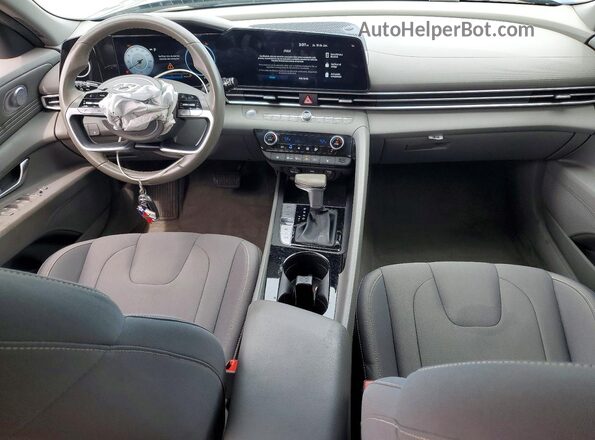 5NPLS4AG7PH116626 2023 HYUNDAI ELANTRA Черный Вид панели приборов