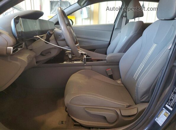 5NPLS4AG8PH098198 2023 HYUNDAI ELANTRA Charcoal Vista interior delantera