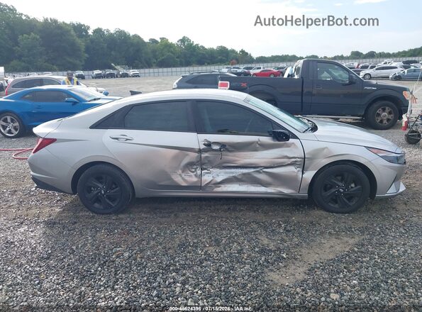 5NPLS4AG9MH051273 2021 HYUNDAI ELANTRA Silver Вид задньої частини салону
