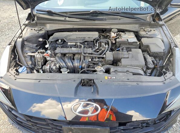 5NPLS4AG9PH091390 2023 HYUNDAI ELANTRA Черный Вид задней части салона
