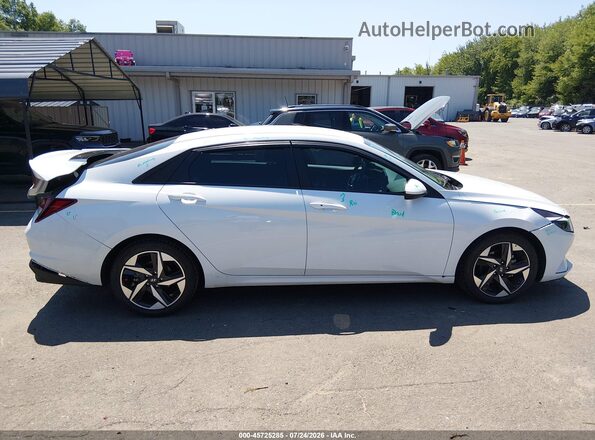 5NPLS4AG9PH092247 2023 HYUNDAI ELANTRA Белый Вид задней части салона