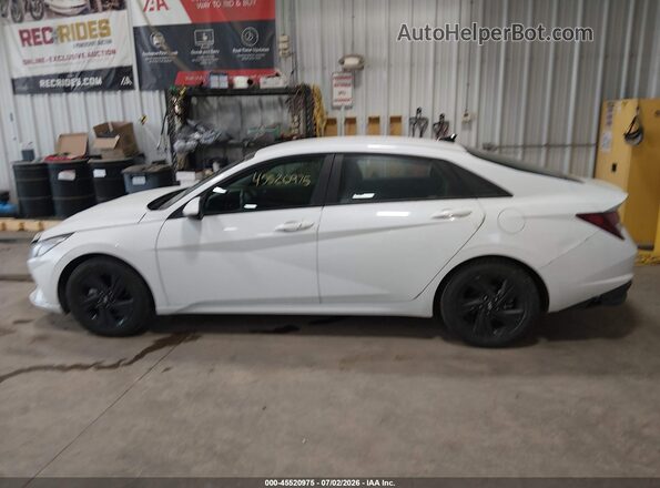 5NPLS4AGXMH001935 2021 HYUNDAI ELANTRA White 