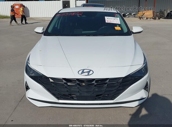 5NPLS4AGXMH035731 2021 HYUNDAI ELANTRA White Widok zestawu wskaźników