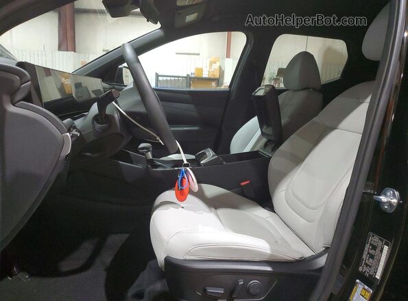 5NTJB4DE5TH160850 2026 HYUNDAI SANTA Black Front interior view