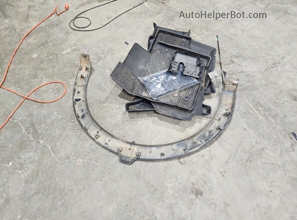 5NTJB4DEXSH130838 2025 HYUNDAI SANTA Green ძრავის განყოფილების ხედი