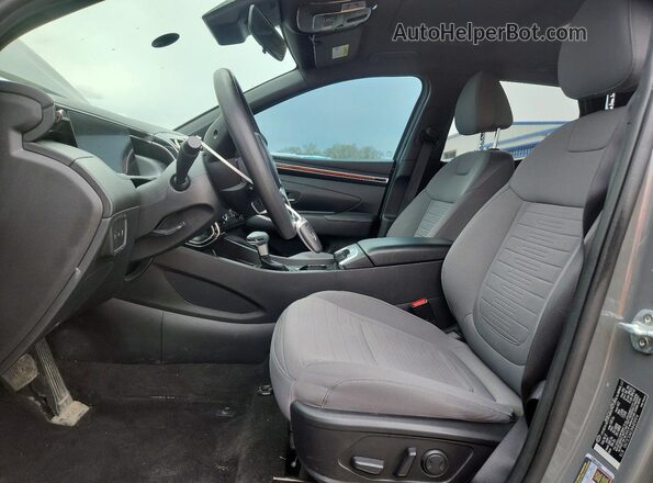5NTJCDAE3NH019974 2022 HYUNDAI SANTA Gray Widok wnętrza z przodu