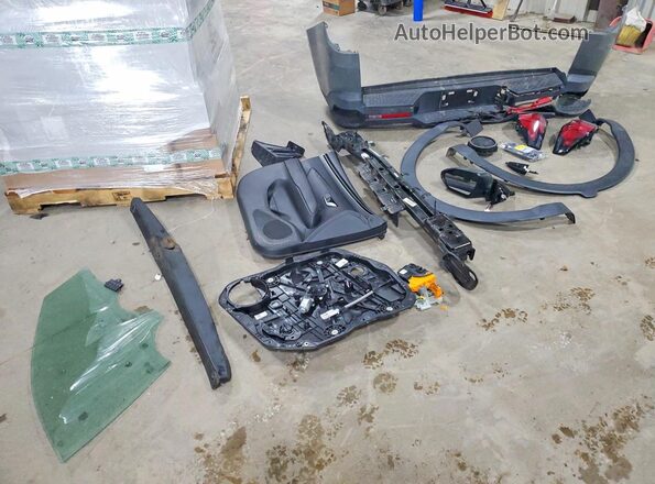 5NTJCDAE4RH090705 2024 HYUNDAI SANTA Gray Շարժիչի բաժամունքի տեսք