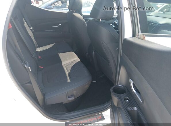 5NTJCDAE9RH084737 2024 HYUNDAI SANTA CRUZ White VIN կոդի պիտակի տեսք