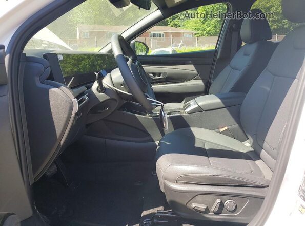 5NTJCDDE8SH152575 2025 HYUNDAI SANTA White Vista interior delantera
