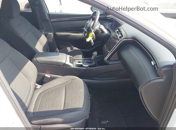 5NTJDDAF3PH047430 2023 HYUNDAI SANTA CRUZ Белый Вид салона спереди