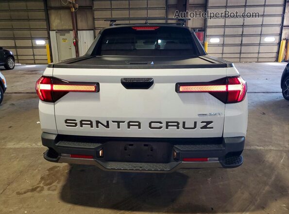 5NTJEDAF0NH033334 2022 HYUNDAI SANTA White Հետևի տեսք
