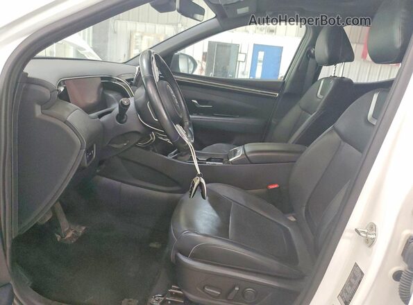 5NTJEDAF9NH013373 2022 HYUNDAI SANTA White Widok wnętrza z przodu