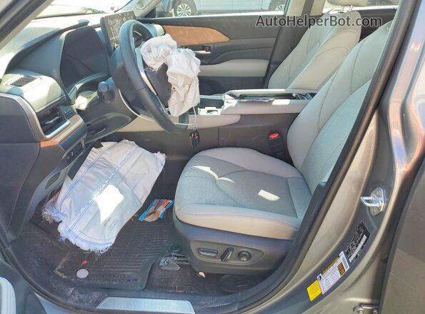 5TDAAAA55SS034727 2025 TOYOTA GRAND Gray Widok wnętrza z przodu