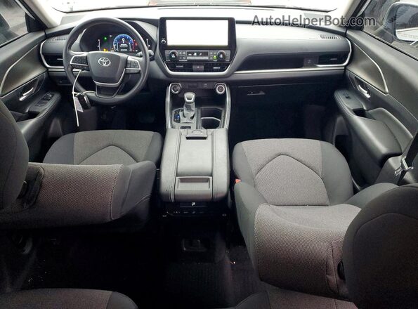 5TDAAAA59SS034665 2025 TOYOTA GRAND White წინა პანელის ხედი