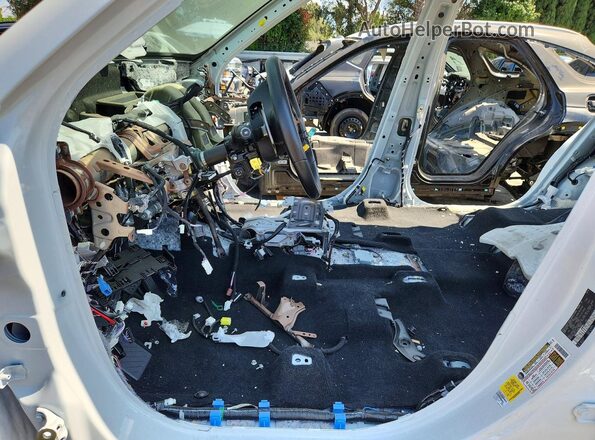 5TDAAAA68TS020685 2026 LEXUS TX Белый Вид салона спереди