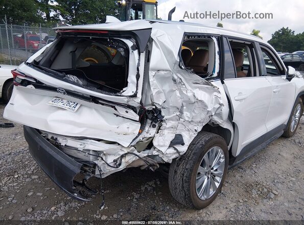 5TDAAAB50TS105154 2026 TOYOTA GRAND HIGHLANDER Белый Вид спереди