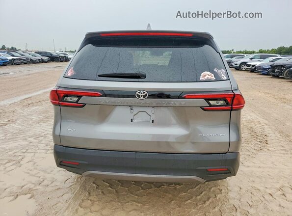 5TDAAAB51SS092235 2025 TOYOTA GRAND Gray უკანა ხედი