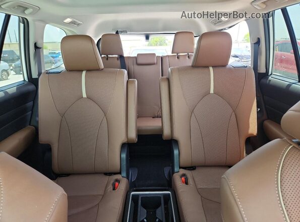 5TDAAAB54TS110129 2026 TOYOTA GRAND White Rear seats view