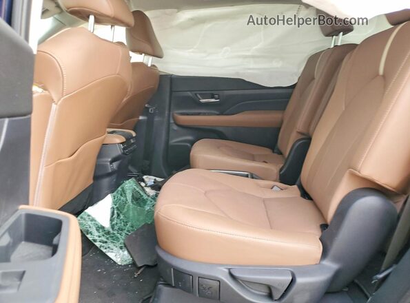 5TDAAAB55TS109930 2026 TOYOTA GRAND Blue Rear interior view