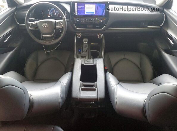 5TDAAAB56SS090464 2025 TOYOTA GRAND Silver Առջևի վահանակի տեսք