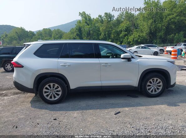 5TDAAAB57RS018666 2024 TOYOTA GRAND HIGHLANDER White Widok wnętrza z tyłu