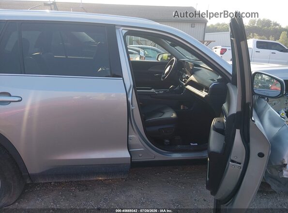 5TDAAAB57TS104471 2026 TOYOTA GRAND HIGHLANDER Silver Vista interior delantera