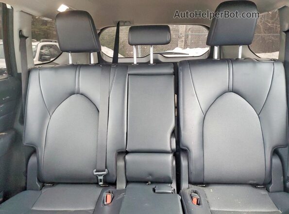 5TDAAAB58RS028137 2024 TOYOTA GRAND Black Հետևի նստատեղերի տեսք