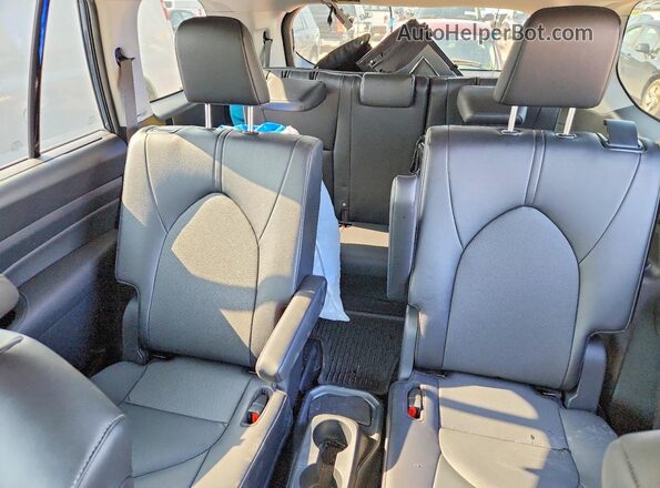 5TDAAAB58RS060800 2024 TOYOTA GRAND Gray Rear seats view