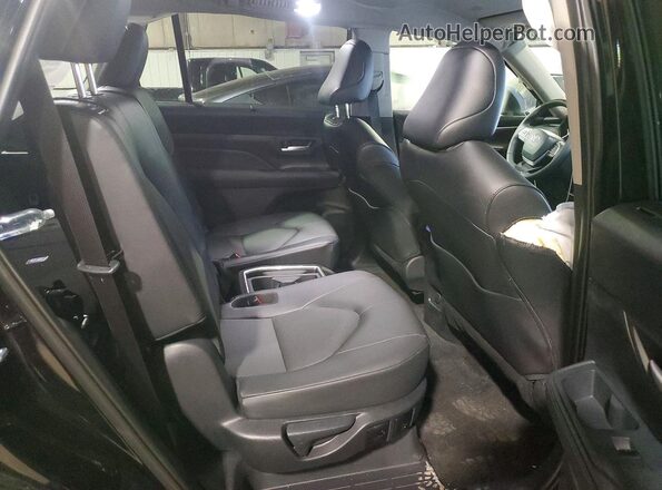 5TDAAAB5XTS134693 2026 TOYOTA GRAND Black Вид задньої частини салону