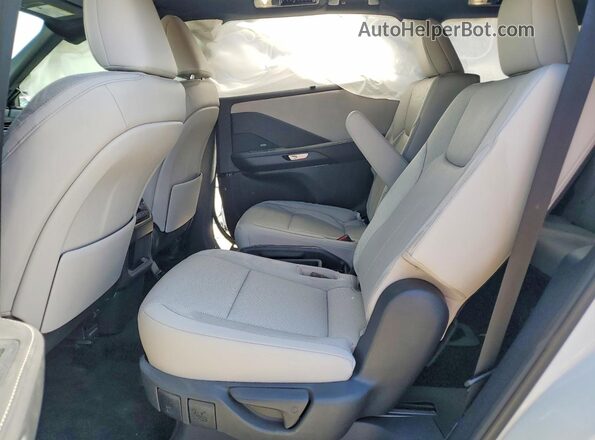 5TDAAAB6XSS044578 2025 LEXUS TX White Հետևի նստատեղերի տեսք