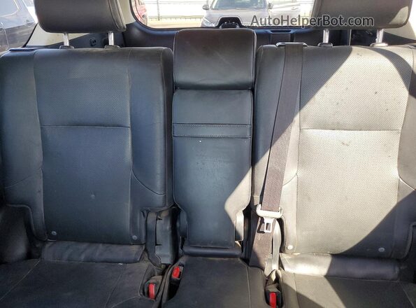 5TDABAB67SS010627 2025 LEXUS TX Black Հետևի նստատեղերի տեսք