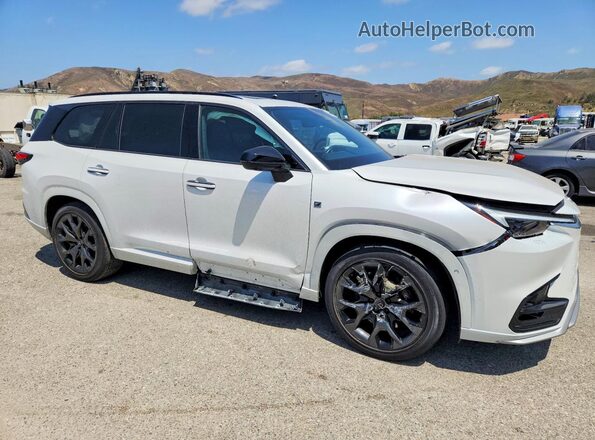 5TDABAB6XRS001835 2024 LEXUS TX Белый Передняя правая четверть