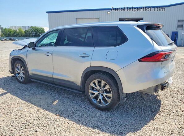 5TDACAB54RS009126 2024 TOYOTA GRAND Silver Trasero izquierdo