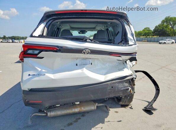5TDACAB54TS071715 2026 TOYOTA GRAND White Rear view