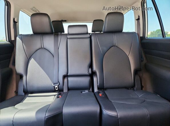 5TDACAB55TS087874 2026 TOYOTA GRAND Silver Rear seats view