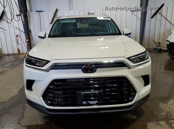 5TDACAB56RS008608 2024 TOYOTA GRAND Кремовый Вид спереди