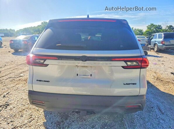 5TDACAB5XSS038684 2025 TOYOTA GRAND White Rear view