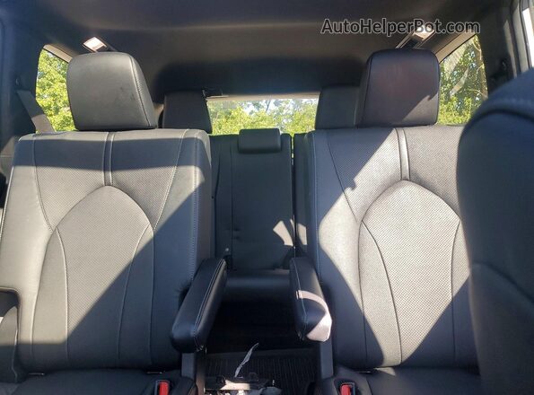 5TDACAB5XSS038684 2025 TOYOTA GRAND White Rear seats view