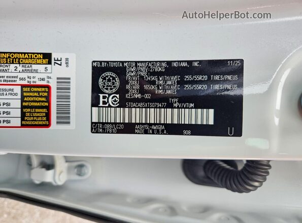 5TDACAB5XTS079477 2026 TOYOTA GRAND White VIN sticker view
