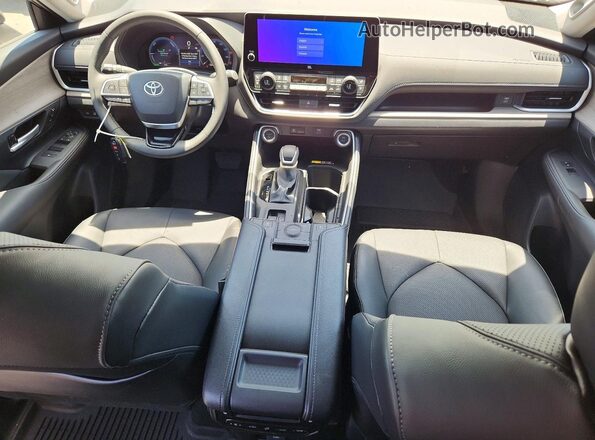 5TDACAB5XTS093122 2026 TOYOTA GRAND Gray Առջևի վահանակի տեսք