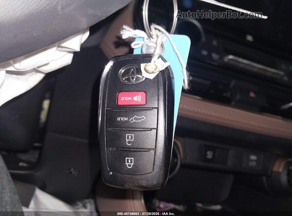 5TDADAB50SS017209 2025 TOYOTA GRAND HIGHLANDER Blue წინა პანელის ხედი