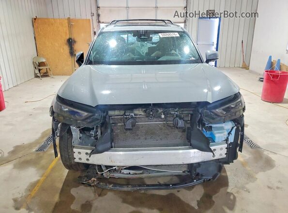 5TDADAB50SS023477 2025 TOYOTA GRAND Gray Вид спереду